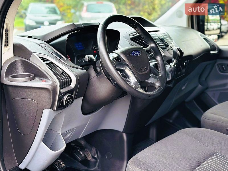 Грузовой фургон Ford Transit Custom 2015 в Киеве