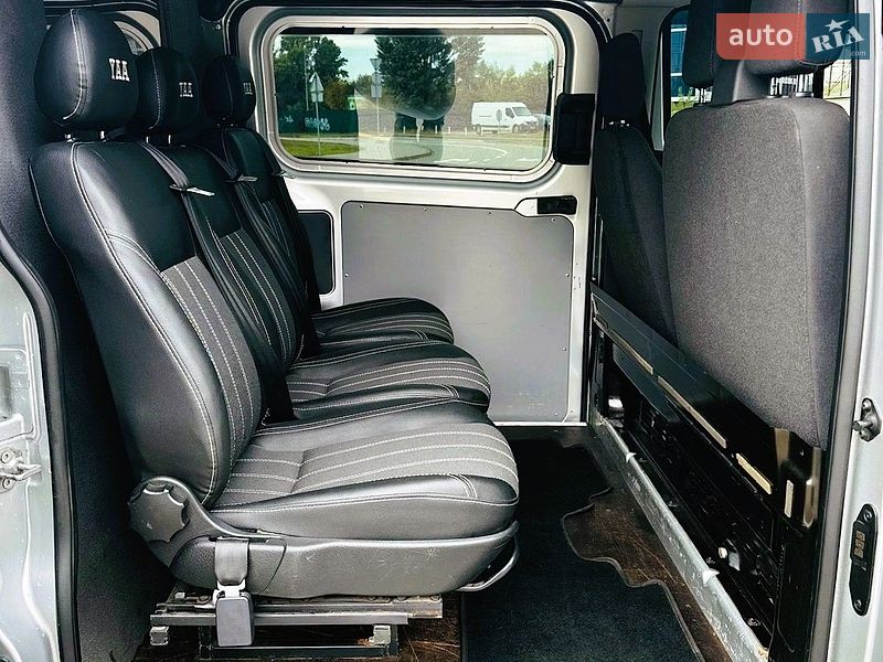 Грузовой фургон Ford Transit Custom 2015 в Киеве