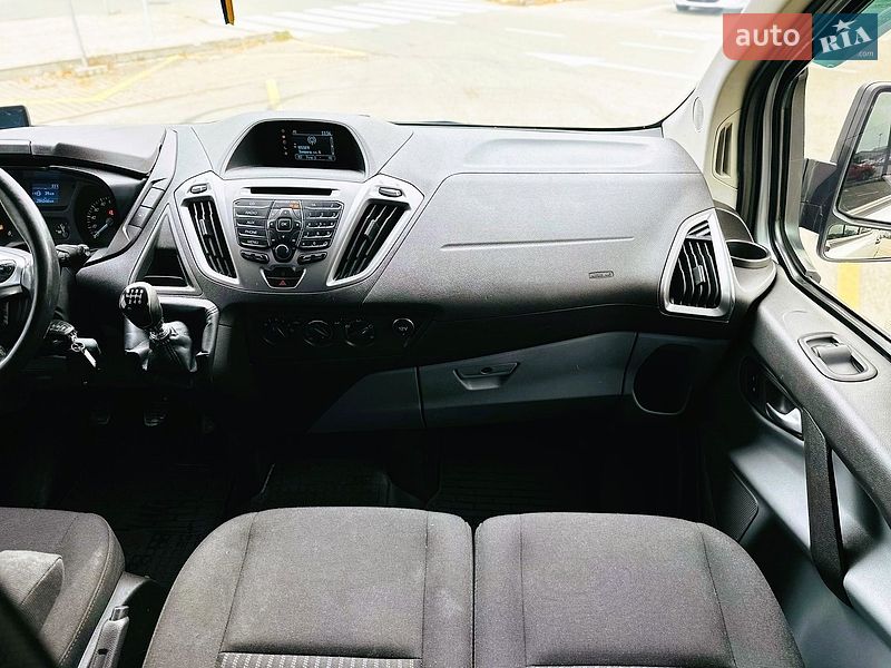 Грузовой фургон Ford Transit Custom 2015 в Киеве