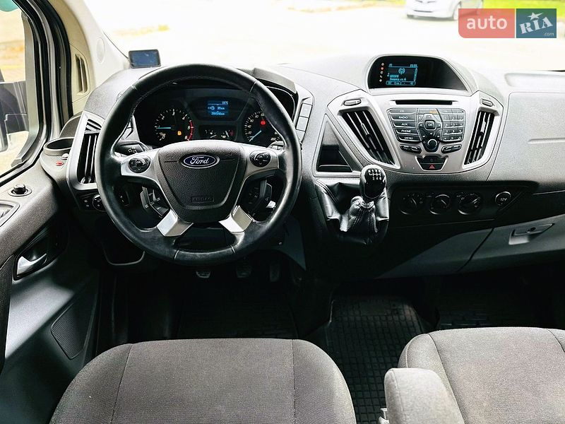 Грузовой фургон Ford Transit Custom 2015 в Киеве