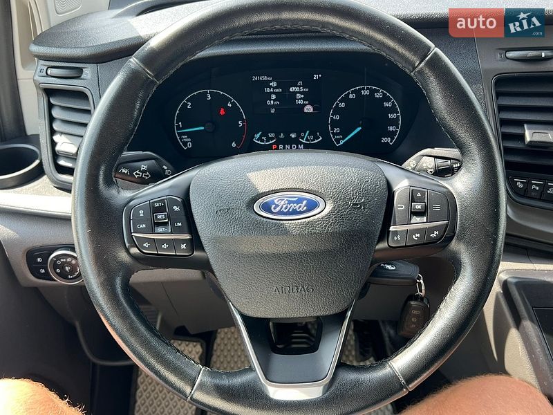 Вантажний фургон Ford Transit Custom 2022 в Лопатині