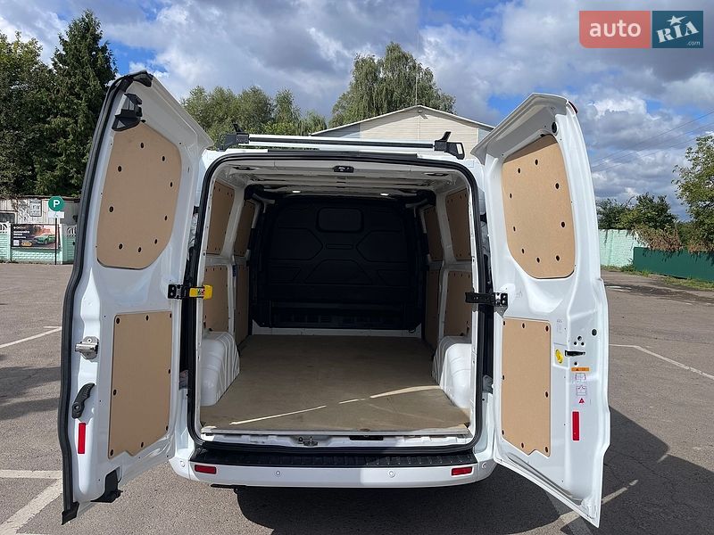 Вантажний фургон Ford Transit Custom 2023 в Дубні фото 32 Вантажний фургон Ford Transit Custom 2023 в Дубні