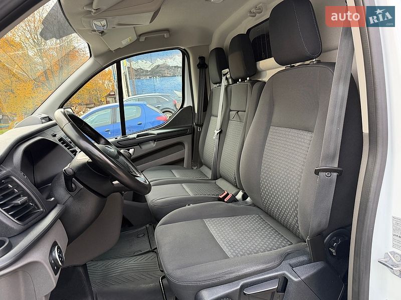 Вантажний фургон Ford Transit Custom 2022 в Луцьку