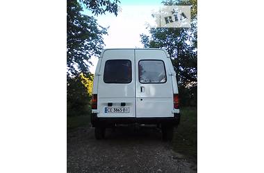 Грузопассажирский фургон Ford Transit 1993 в Дрогобыче