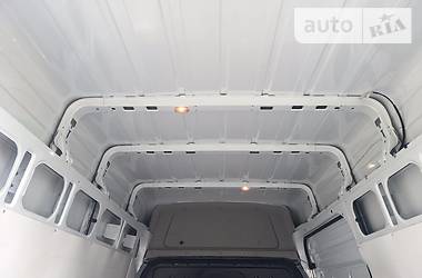 Грузовой фургон Ford Transit 2013 в 