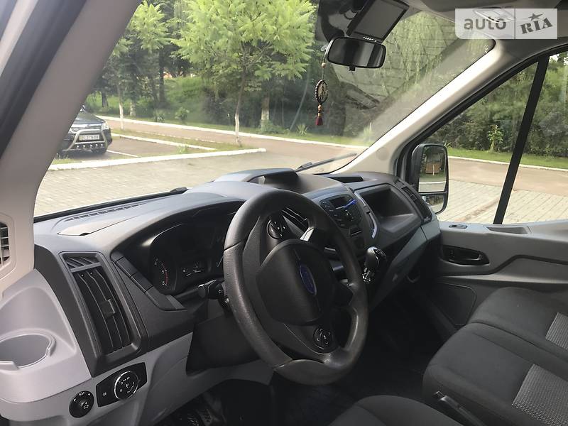 Вантажний фургон Ford Transit 2014 в Дрогобичі
