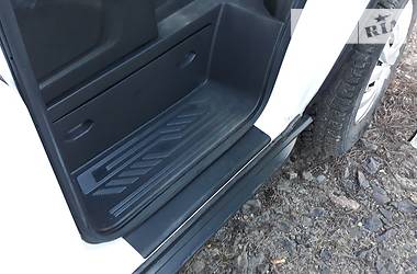 Грузовой фургон Ford Transit 2015 в 