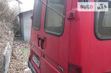 Грузопассажирский фургон Ford Transit 1997 в Черкассах