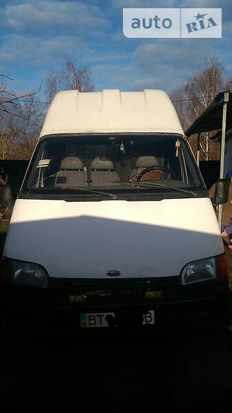 Вантажопасажирський фургон Ford Transit 1991 в 