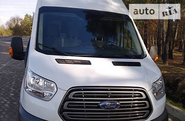 Мінівен Ford Transit 2016 в 
