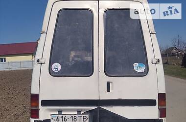 Вантажопасажирський фургон Ford Transit 1988 в 