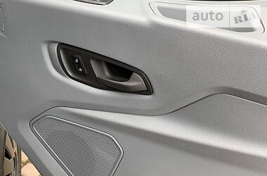Вантажопасажирський фургон Ford Transit 2016 в 
