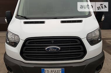 Вантажопасажирський фургон Ford Transit 2016 в Києві