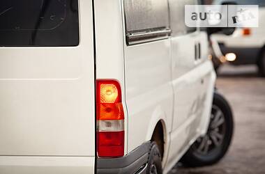 Мінівен Ford Transit 2003 в 