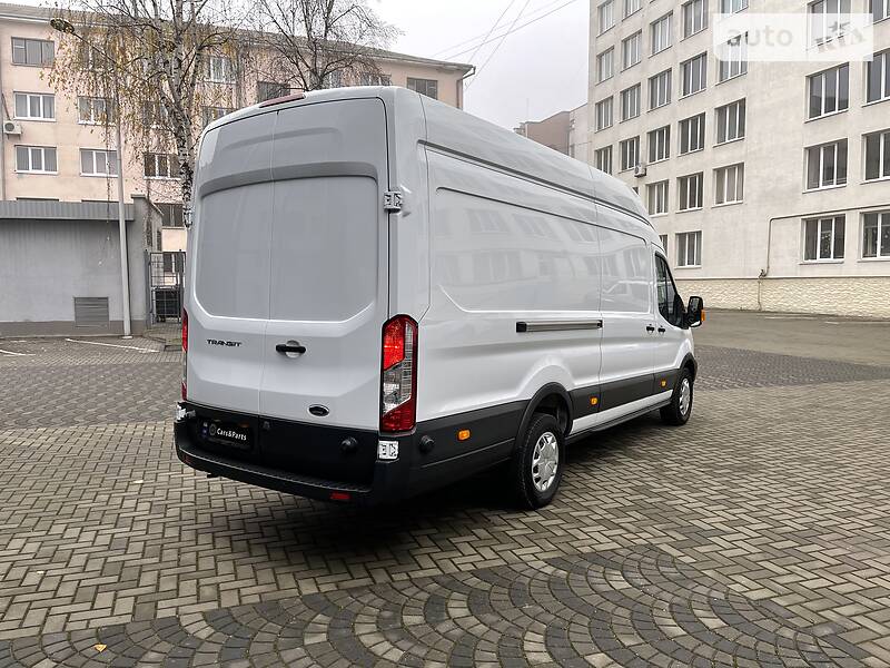Вантажний фургон Ford Transit 2019 в Луцьку