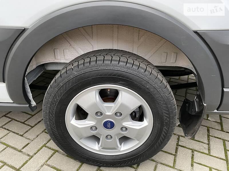 Грузовой фургон Ford Transit 2018 в Луцке
