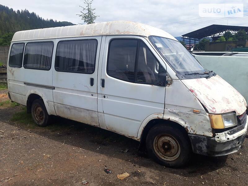 Мінівен Ford Transit 1991 в Міжгір'ї