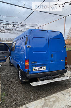 Грузопассажирский фургон Ford Transit 1999 в Иршаве