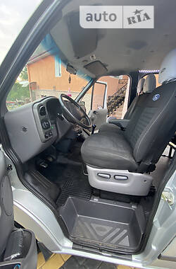 Минивэн Ford Transit 2003 в 