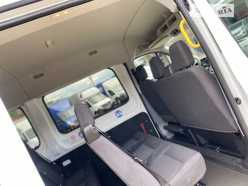 Мінівен Ford Transit 2018 в Мукачевому