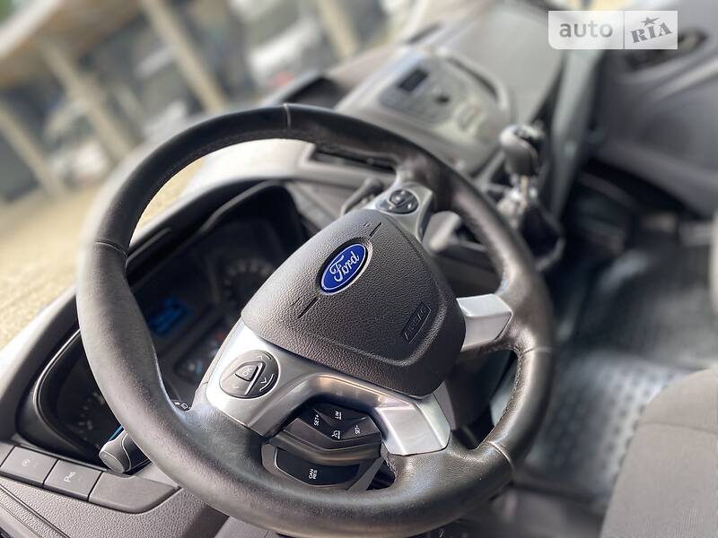 Мінівен Ford Transit 2018 в Мукачевому