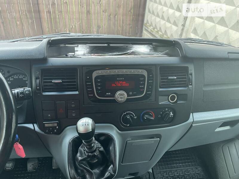 Автобус Ford Transit 2012 в Ізяславі
