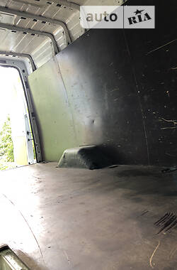 Грузовой фургон Ford Transit 2007 в 