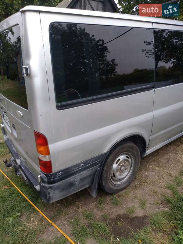 Мікроавтобус Ford Transit 2004 в Піщанці