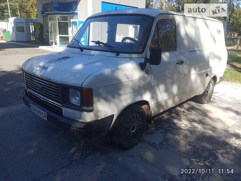  Ford Transit 1984 в 