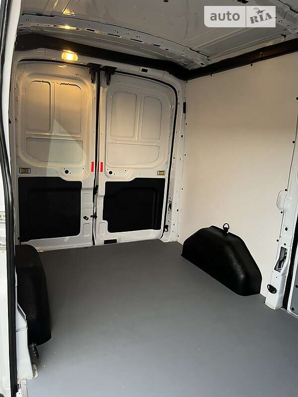 Грузовой фургон Ford Transit 2018 в Луцке фото 20 Грузовой фургон Ford Transit 2018 в Луцке