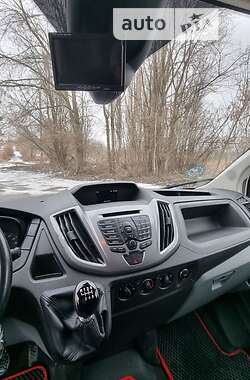 Вантажний фургон Ford Transit 2016 в 