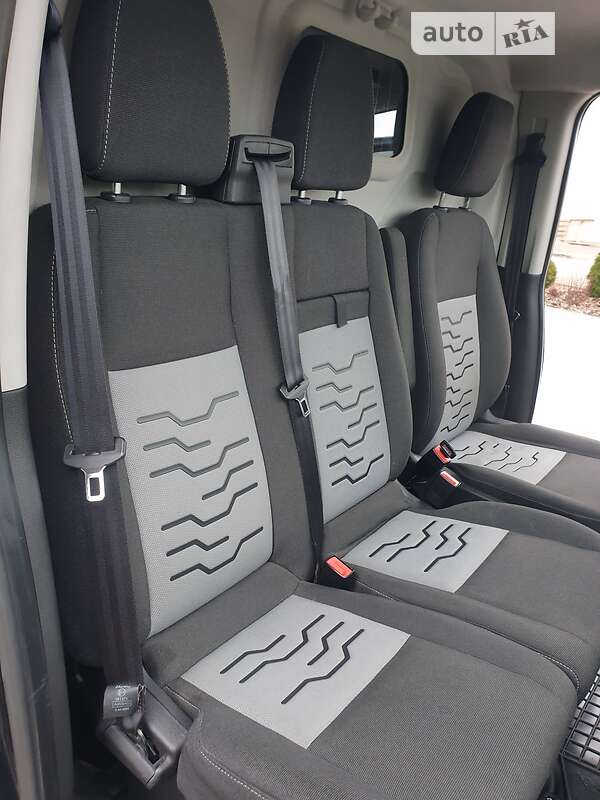 Грузовой фургон Ford Transit 2013 в Черкассах фото 8 Грузовой фургон Ford Transit 2013 в Черкассах
