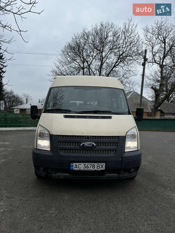 Мікроавтобус Ford Transit 2012 в Снятині