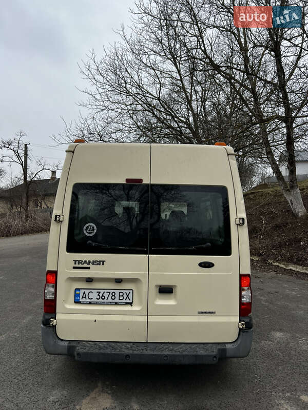 Мікроавтобус Ford Transit 2012 в Снятині