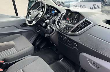 Грузовой фургон Ford Transit 2018 в 