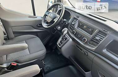 Грузовой фургон Ford Transit 2019 в 