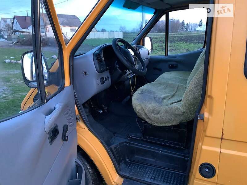 Борт Ford Transit 1998 в Калинівці