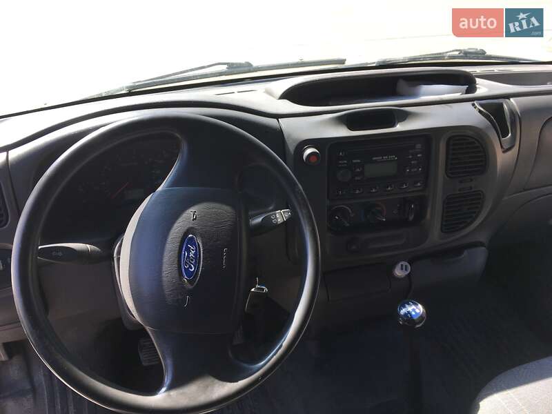 Микроавтобус Ford Transit 2004 в Умани