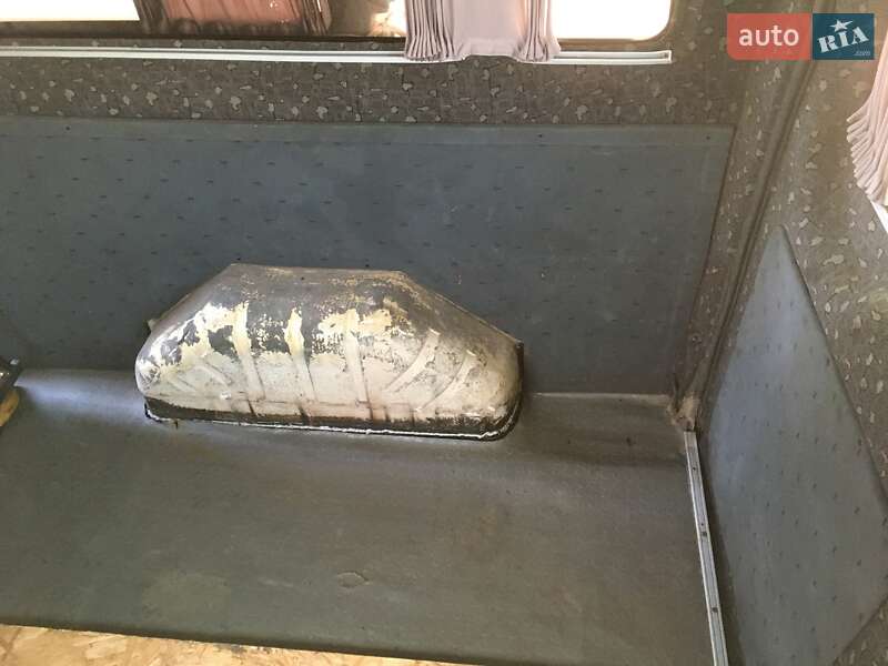 Микроавтобус Ford Transit 2004 в Умани