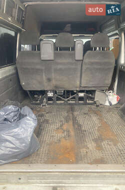 Микроавтобус Ford Transit 2000 в 