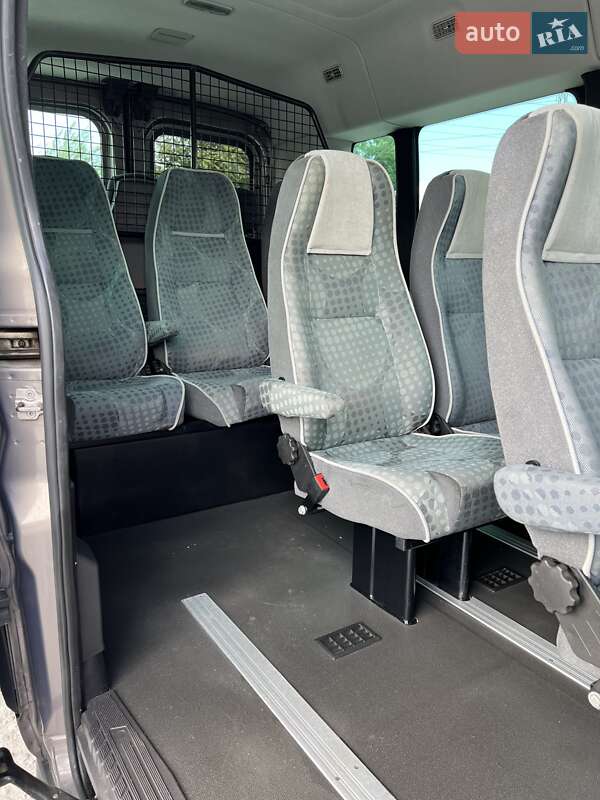 Микроавтобус Ford Transit 2015 в Днепре