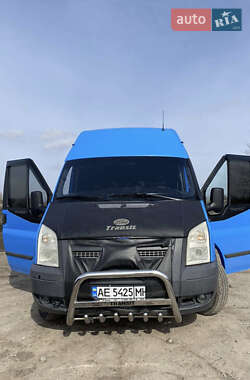 Микроавтобус Ford Transit 2012 в Вольногорске