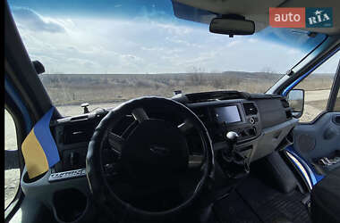 Микроавтобус Ford Transit 2012 в 