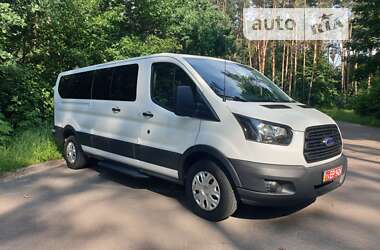 Микроавтобус Ford Transit 2016 в 