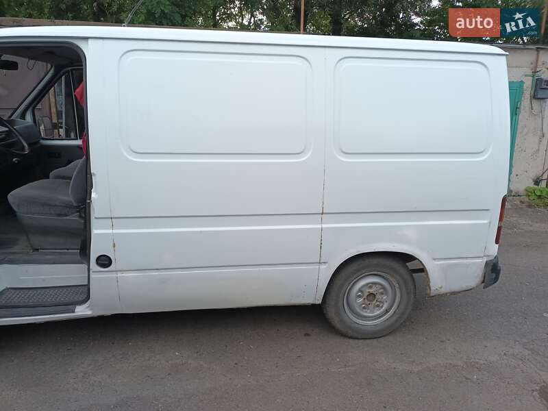 Микроавтобус Ford Transit 1990 в Ровно