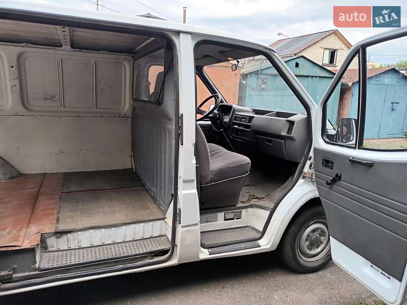 Микроавтобус Ford Transit 1990 в Ровно