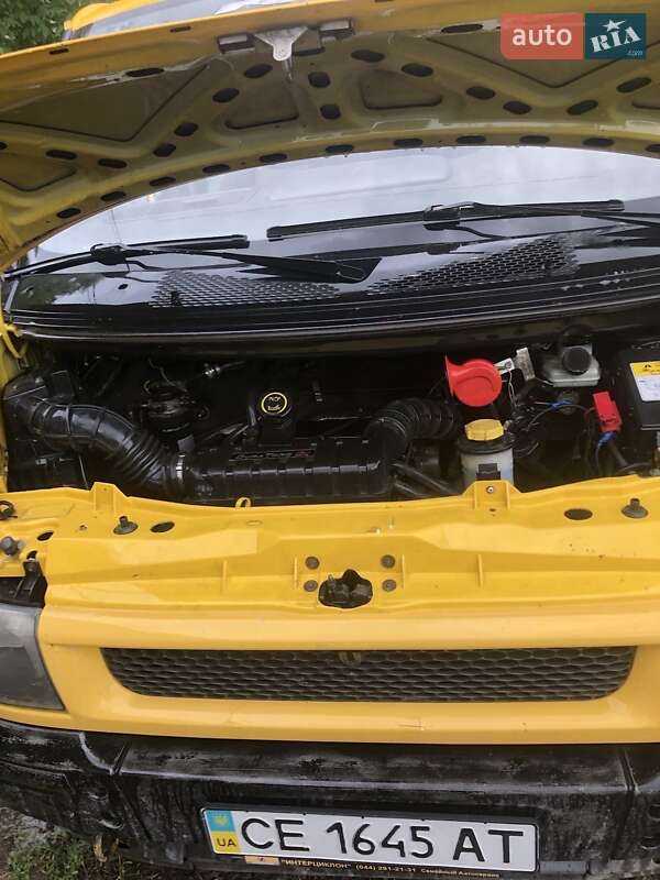 Минивэн Ford Transit 2004 в Сокирянах