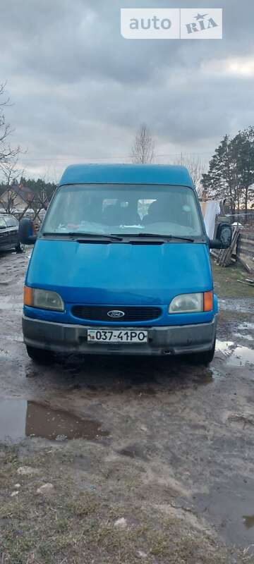 Мікроавтобус Ford Transit 1988 в Володимирці