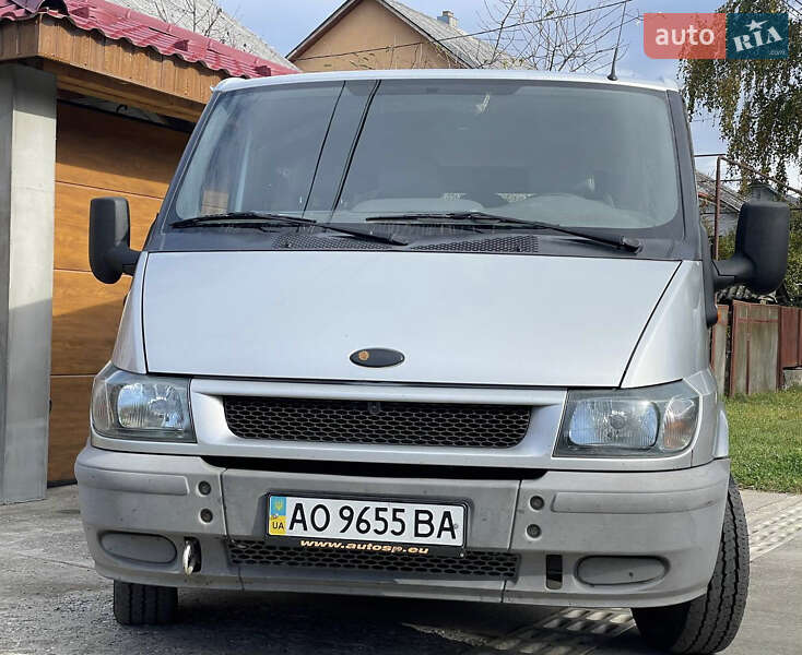 Мікроавтобус Ford Transit 2005 в Тячеві