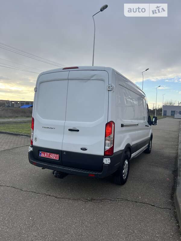Грузовой фургон Ford Transit 2018 в Виноградове